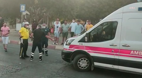 Trafik Polisi, Yaralıya Müdahale Eden Ambulansa Ceza Kesmeye Çalıştı