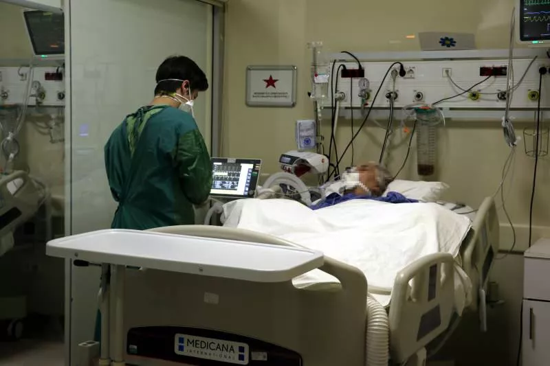 Çin Virüsü Nedeniyle 165 Vatandaş Hayatını Kaybetti