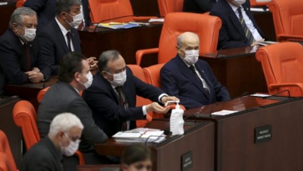 MHP'den Fonlu Medyaya Yönelik Yasa Teklifi