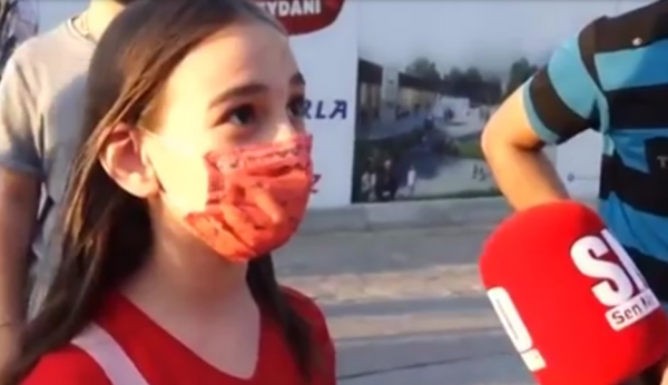 11 Yaşındaki Kız Çocuğunun Ekonominin Çöküşüne İsyanı Gündem Oldu