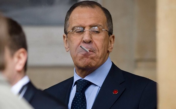 Rusya da Taliban'a Oldukça Sıcak: Lavrov'dan Taliban'a Güzel Sözler