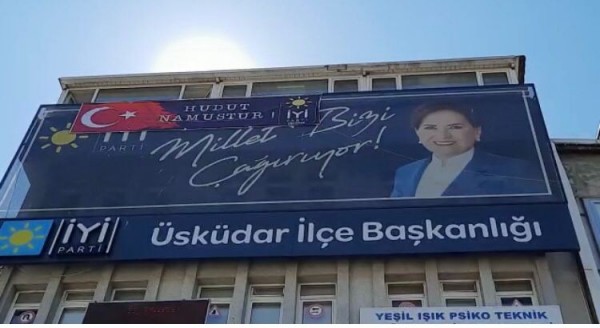 İYİ Parti Binalarına 
