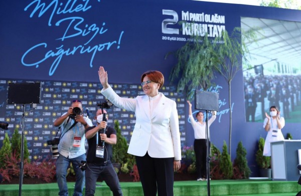 İEA Anketinde İYİ Parti Oyları Yüzde 16,3