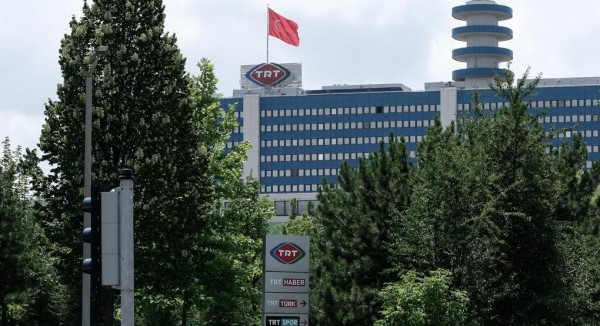 TRT, Mahir Çayan Tweetinden Dolayı Çalışanını Kovdu