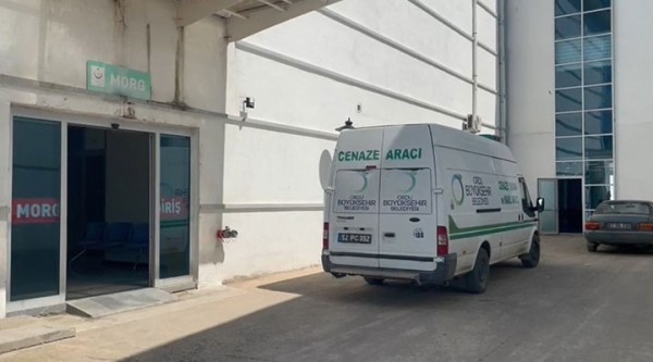 14 Yaşındaki Çocuk Ailesini Katletti