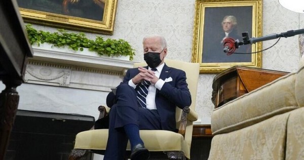 ABD Başkanı Biden Uyuyakaldı