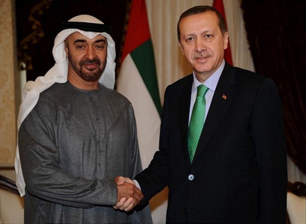 AKP'li Cumhurbaşkanı BAE Veliaht Prensi Nahyan İle Görüştü