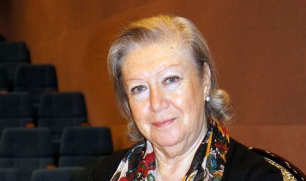 İnci Çayırlı Hayata Gözlerini Yumdu