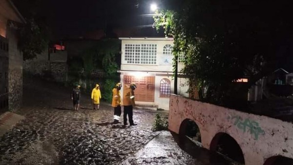 Meksika'da Sel: 4 Kişi Hayatını Kaybetti