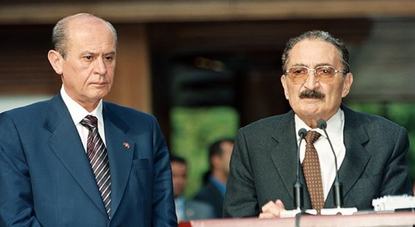 Namık Kemal Zeybek'ten Dikkat Çekici Devlet Bahçeli Açıklaması