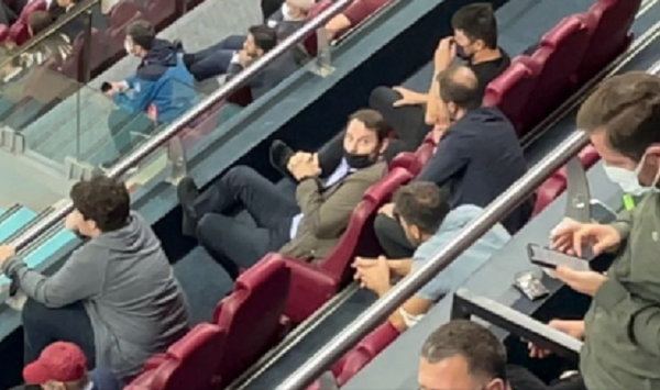 Berat Albayrak Aylar Sonra Ortaya Çıktı