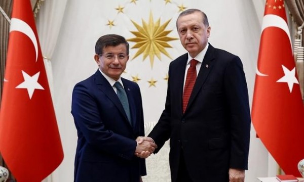 Davutoğlu'na 'Erdoğan Beyaz Sayfa Açalım Derse?' Sorusu: Görüşürüm