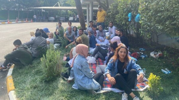 İşten çıkarılan Türk işçiler Çinli Xiaomi ile Anlaştı