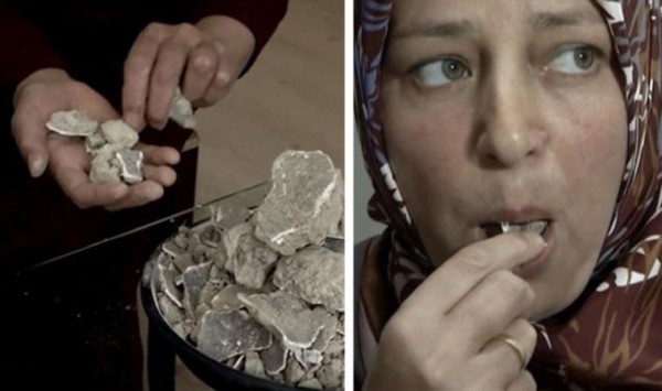 Her Gün 2 Kiloya Yakın İnşaat Molozu Yiyor