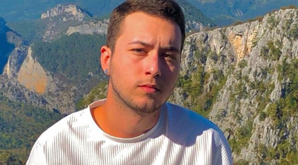 Üniversite Öğrencisi Barınma Problemi Sebebiyle Okulu Bıraktı