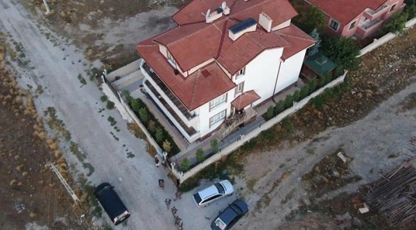 Konya'da Silahlı Suç Örgütü Operasyonunda 33 Kişi Gözaltına Alındı
