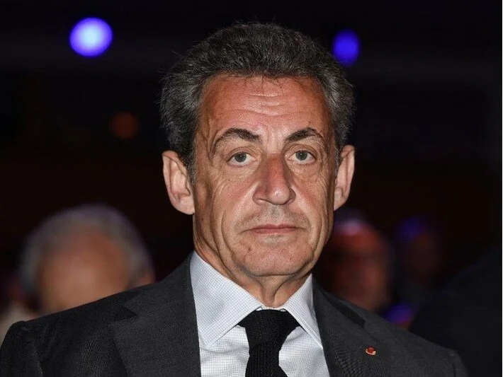 Seçim Davasında Sarkozy'ye 1 Yıl Hapis Cezası