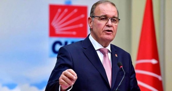 Öztrak: Yoksulun Yorganı Kış Gelmeden Yırtıldı