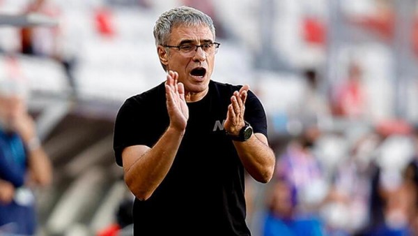 Fraport Antalyaspor Ersun Yanal İle Yollarını Ayırdı