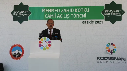 Özhaseki: Adamı Doktor, Mühendis Yapmışsın Ama Dini İnkâr Ediyor