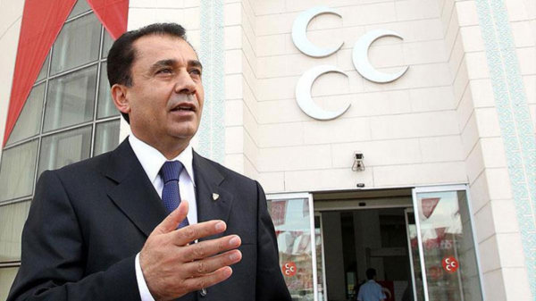 Bir HSK Üyesi İstifa Etti