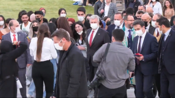 AYBÜ'de Mansur Yavaş'a Büyük İlgi
