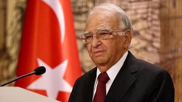 Gazeteci Sami Kohen Hayatını Kaybetti