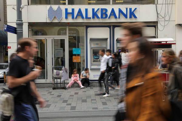 ABD Yargısı Halkbank'ın Yargılanabileceğine Karar Verdi