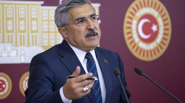 AKP'li Vekil: İki Kere Enfekte Olmamı Maske Takmamama Bağlıyorum