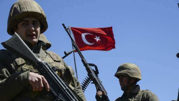 Afganistan'da Türkiye İçin Çalışan Tercümanlar Tahliye Edilmedi mi?