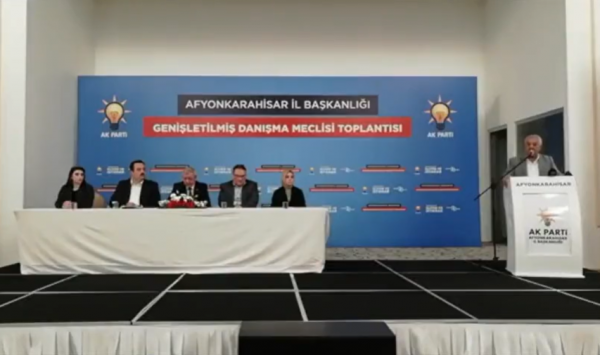 AKP'li Başkan: Teleferiğe Herkes Binebilir Ama Muhalefet Asla