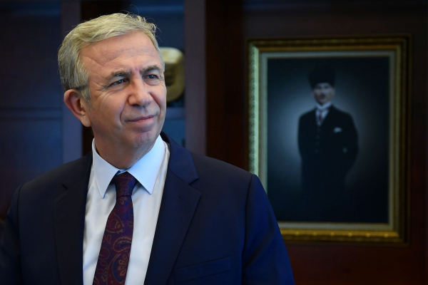 Özgür Demirtaş Mansur Yavaş'ı Tebrik Etti