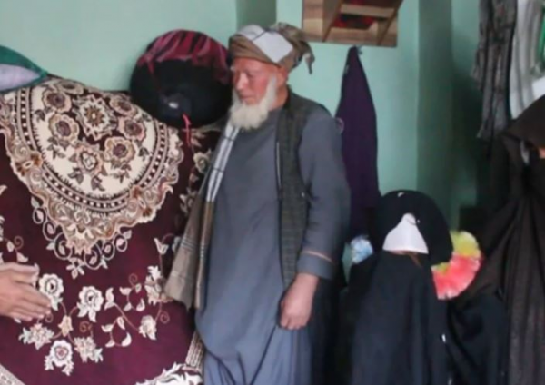 Afganistan'da 9 Yaşında Çocuk 55 Yaşında Adama Satıldı