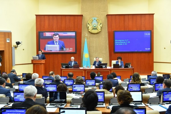 Kazakistan'da 13 Binden Fazla Mahkum İçin Af İlan Edilecek