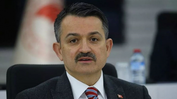 Pakdemirli: Türkiye'de 'Ben Zarar Ettim' Diyen Çiftçi Yok