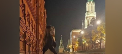 Rus Porno Yıldızı Kremlin Pozu Nedeniyle Hapse Atıldı