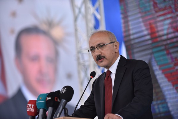 Lütfi Elvan İstifa Etti, Berat Albayrak Geri Dönecek İddiası