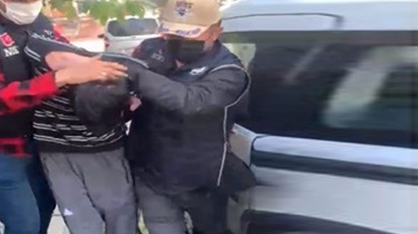 Şehit Mezarına Saldıran Kürtçü Terörist Yakalandı