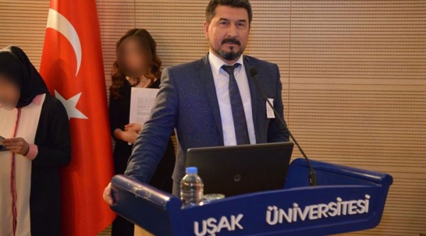 Uşak Üniversitesi'nde Dekan Öğrenciye Küfür Etti