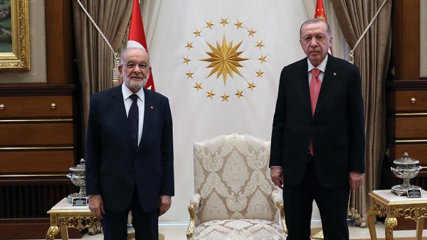 Erdoğan, Karamollaoğlu İle Görüştü
