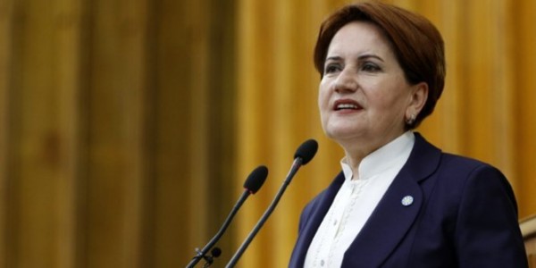 Akşener, Bulgaristan'daki Türk Cumhurbaşkanı Adayına Destek İstedi
