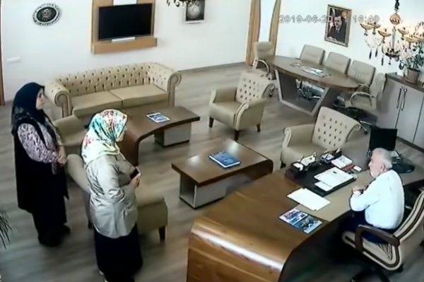 AKP'den Şehit Yakınına Hakaret Eden Belediye Başkanı Açıklaması