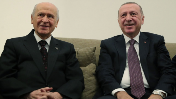 Erdoğan ve Bahçeli Arasında Sistem Gerilimi