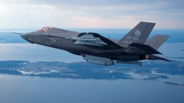İngiltere'nin F-35'i Akdeniz'de Düştü