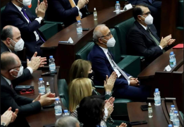 O An: Lütfi Elvan, Erdoğan'ın Faiz Açıklamasını Alkışlamadı