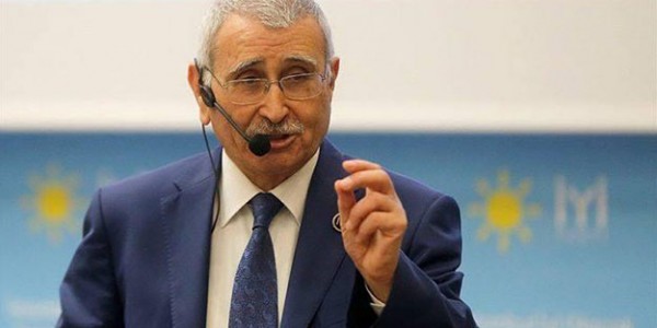 Durmuş Yılmaz: Bu Gece Bir Şey Olabilir, Resmi Gazete'yi Takip Edin