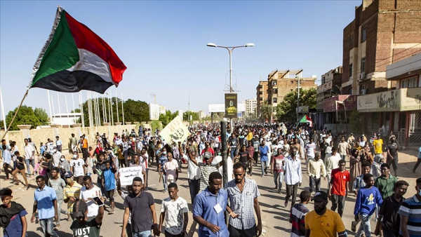 Darbe Yapılan Sudan Başbakanı Görevine Geri Dönecek