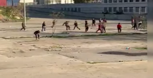 Sığınmacılar Kağıthane'de Meydan Savaşı Yaptı