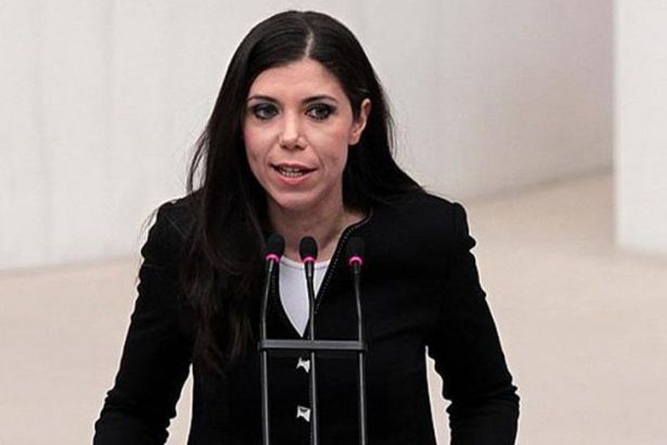 AKP'den İhraç Edilen Pelin Gündeş Bakır TamgaTürk'e Konuştu