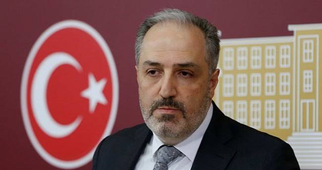 AKP’de Şok İstifa!